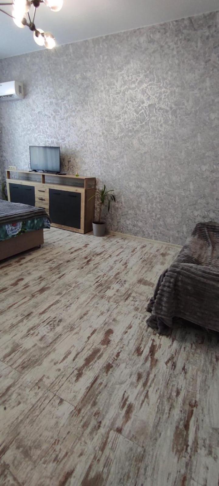 Апартаменти Кирова 13 Дніпро Екстер'єр фото